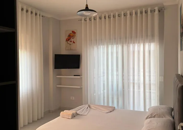 Apartment Dg Golem (Tirana)