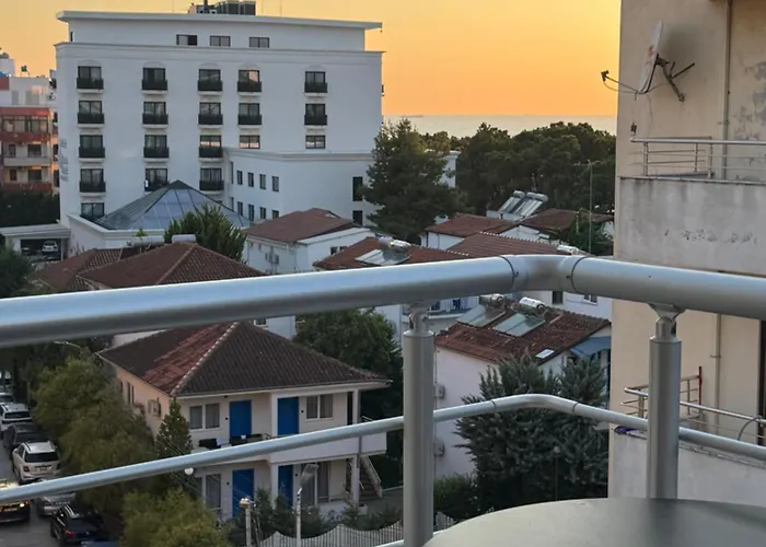 Apartment Dg Golem (Tirana)